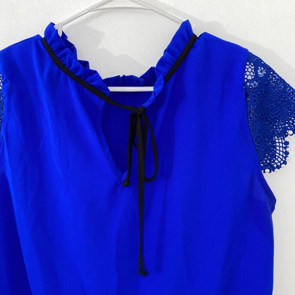 Two Classy Blouses - Picture 6 of 16